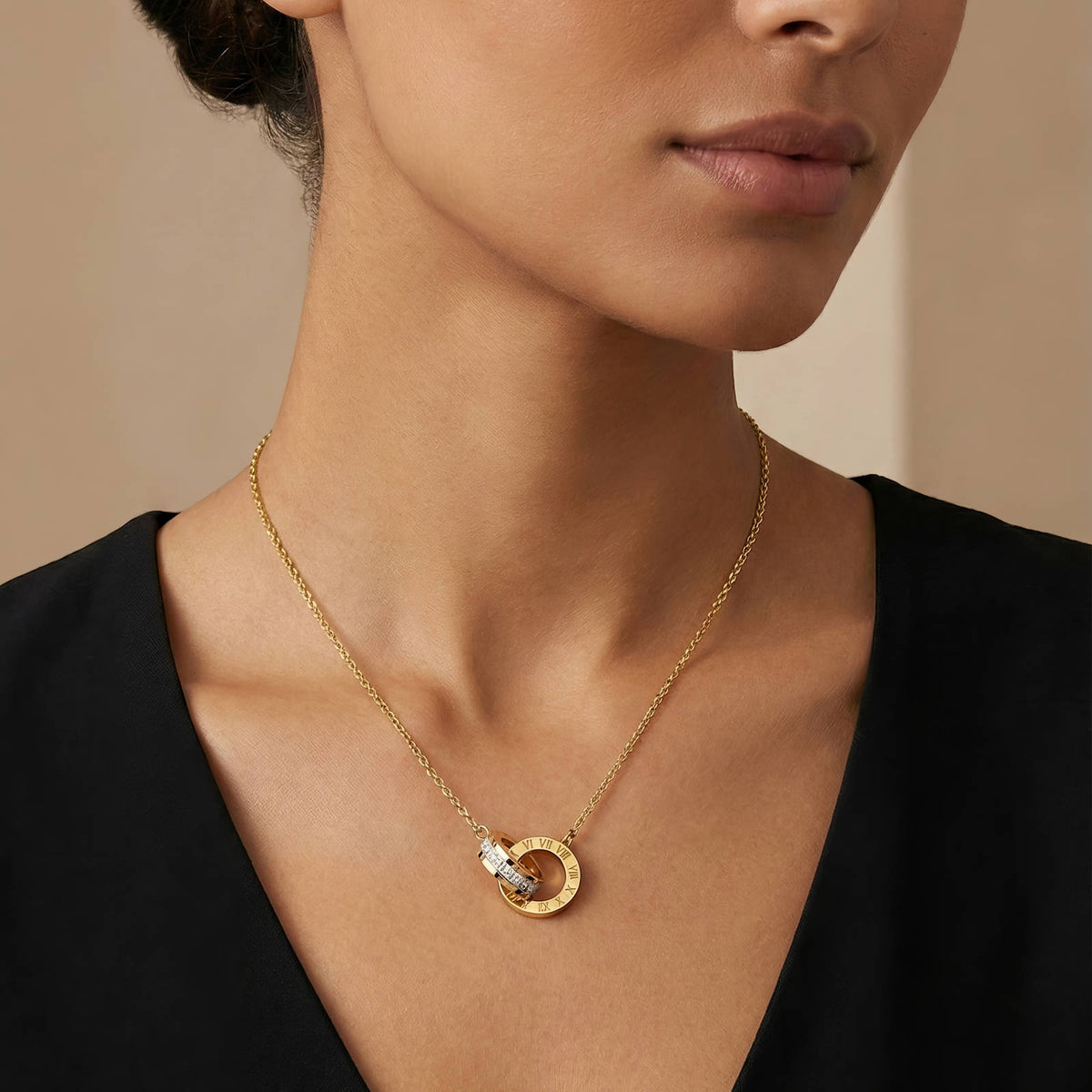 Interlocking rings PVD Gold-Plated Stainless Steel Necklace